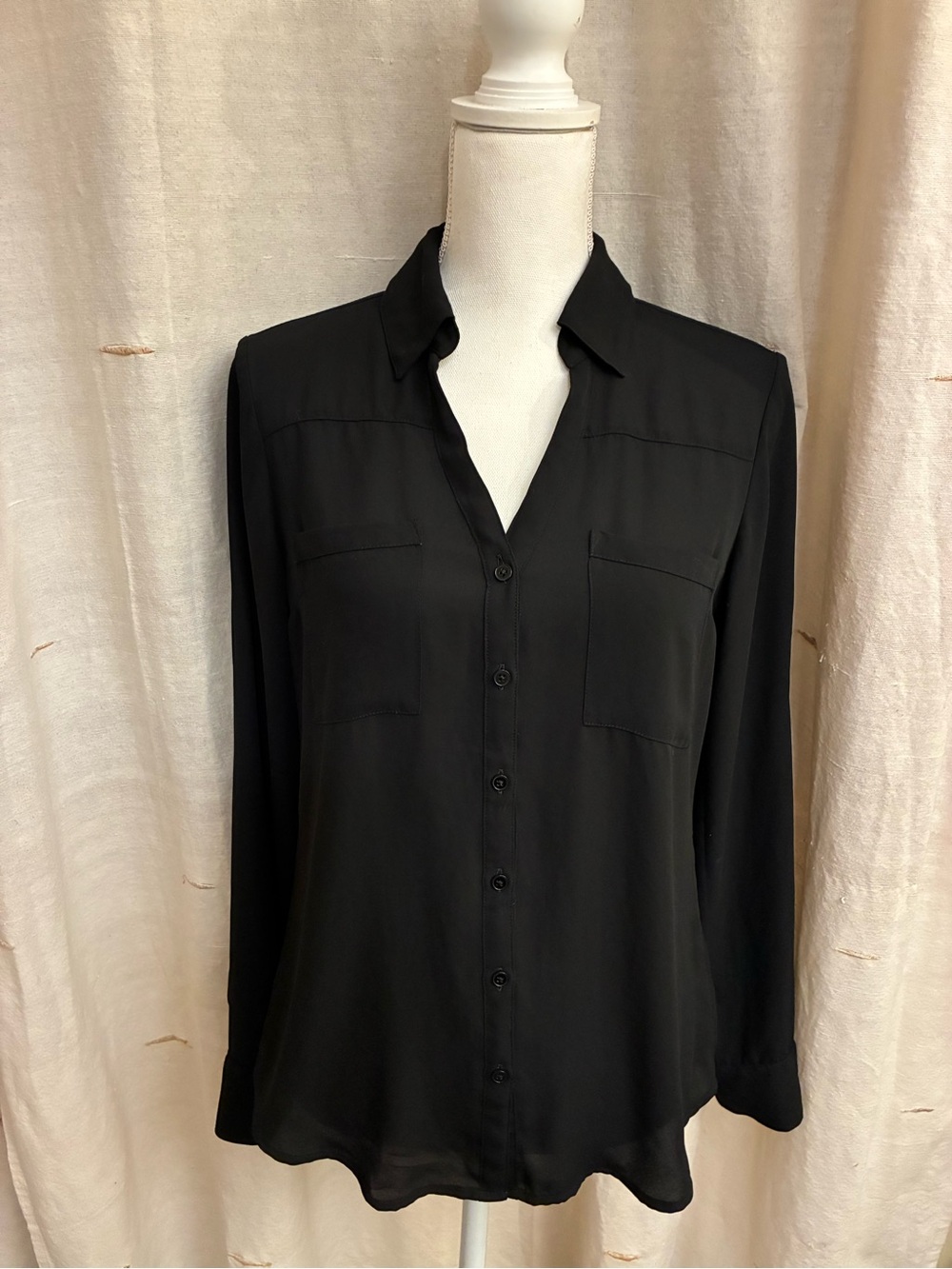 Express Black Long-Sleeve Button-Down Shirt. Size Small!